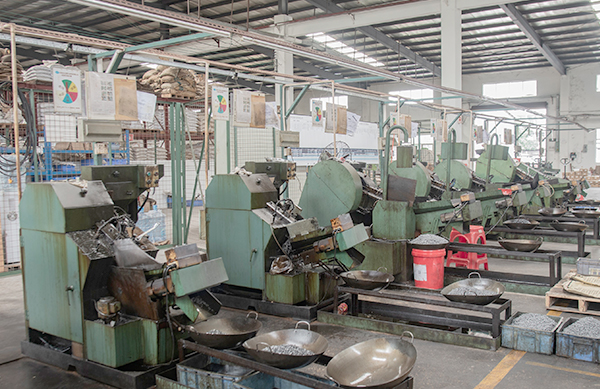 陽昶精密制造車間