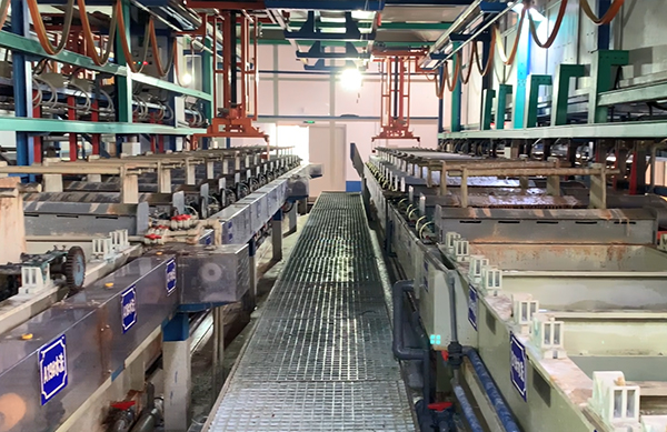 陽(yáng)昶精密制造生產(chǎn)車(chē)間